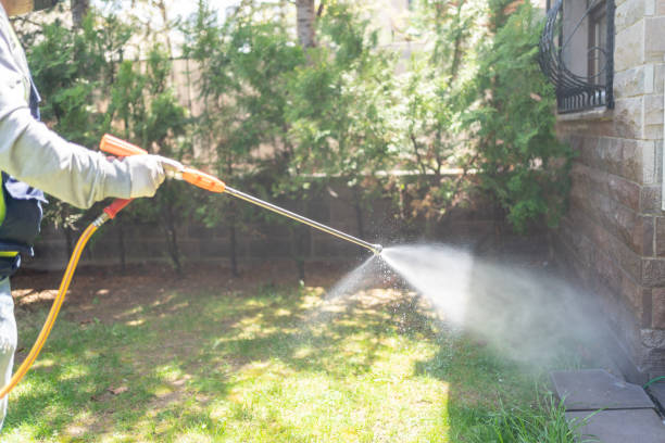 Best Commercial Pest Control Services  in Lake Landor, VA